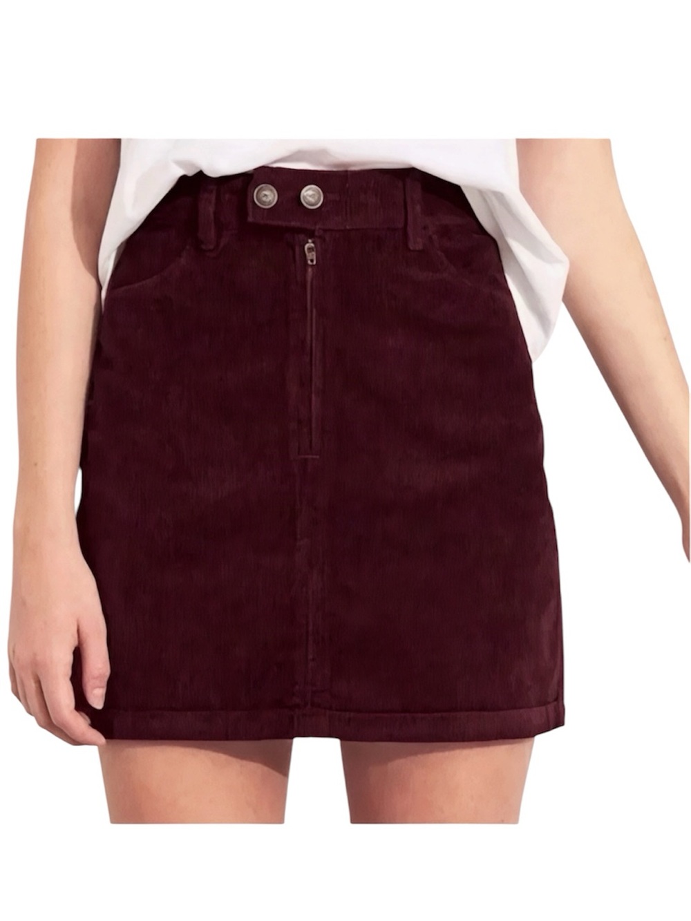 Hollister Ultra High-Rise Corduroy Mini Skirt Burgundy Size 3 NWT